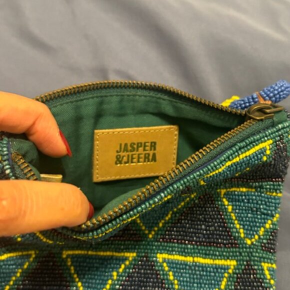 Anthropologie Jasper & Jeera beaded coin purse/wallet - Picture 3 of 3